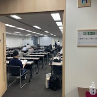 Photo taken at 日建学院 新宿校 by i k. on 10/7/2021