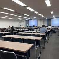Photo taken at 日建学院 新宿校 by i k. on 10/5/2021
