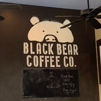 Das Foto wurde bei Black Bear Coffee Co von Nicholas C. am 1/14/2020 aufgenommen