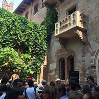 Photo taken at Giulietta e Romeo Hotel by Camila M. on 6/19/2015