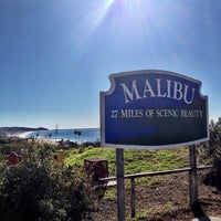 Das Foto wurde bei Malibu West Beach Club von Camila M. am 1/11/2013 aufgenommen
