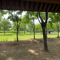 Photo taken at West Seoul Lake Park by 강정필 K. on 5/13/2023