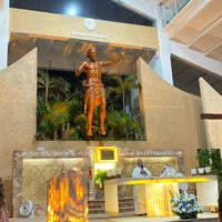 5/15/2023 tarihinde Pau B.ziyaretçi tarafından Parroquia de Cristo Resucitado'de çekilen fotoğraf
