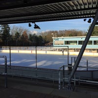 Photo taken at Eisstadion Neukölln by Alvin N. on 11/29/2017
