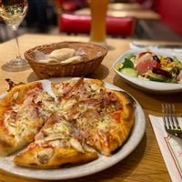 Photo taken at Pizza e Pasta by Marco W. on 10/13/2020