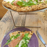 Foto tomada en Tony’s Pizza Napoletana  por Vreni N. el 5/12/2024
