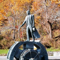 Photo taken at Nikola Tesla Statue by Vreni N. on 11/10/2021