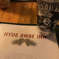 Das Foto wurde bei Hyde Away Inn &amp;amp; Restaurant von E B. am 2/5/2017 aufgenommen