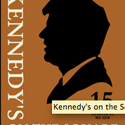 Foto tirada no(a) Kennedy&amp;#39;s On The Square por Kennedy&amp;#39;s On The Square em 10/2/2014