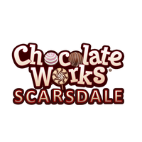 10/2/2014 tarihinde Chocolate Works Scarsdaleziyaretçi tarafından Chocolate Works Scarsdale'de çekilen fotoğraf
