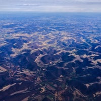 Foto diambil di La Crosse Regional Airport (LSE) oleh Jeremy A. pada 11/24/2015