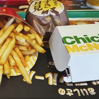 Photo taken at McDonald&amp;#39;s by IKA ち. on 10/4/2023