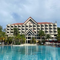 Foto tirada no(a) Miri Marriott Resort &amp;amp; Spa por Derek L. em 10/22/2022
