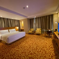 Foto tomada en JW Marriott Hotel Medan  por Derek L. el 4/29/2023