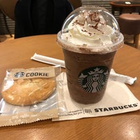 Photo taken at Starbucks by ou k. on 12/28/2021