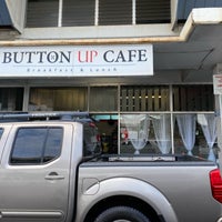 Photo taken at Button Up Cafe by よっしー on 1/13/2020