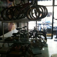 Photo taken at Aventura Bike by Rafael N. on 5/5/2012