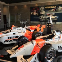 Foto diambil di Penske Racing Museum oleh Jim P. pada 11/22/2017