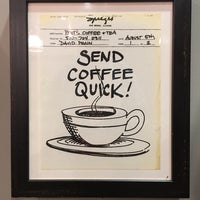Foto tomada en Peet&amp;#39;s Coffee &amp;amp; Tea  por Tara P. el 12/23/2017