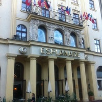 Foto tirada no(a) Hotel Esplanade Prague por BORI M. em 12/5/2012