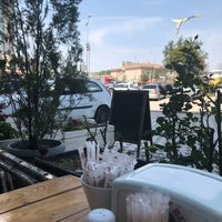 Foto tirada no(a) Taş DEĞİRMEN FIRIN  CAFE por Özkan K. em 8/29/2018