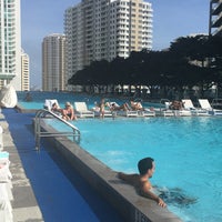 12/23/2015에 Ashley S.님이 Viceroy Miami Hotel Pool에서 찍은 사진