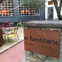 Das Foto wurde bei La Fumisterie chez Ernest von Gregoire J. am 10/25/2012 aufgenommen