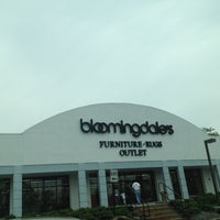 Bloomingdale&#39;s Furniture Outlet - Hawthorne, NY