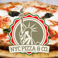 Foto scattata a New York Pizza da New York Pizza il 7/2/2015