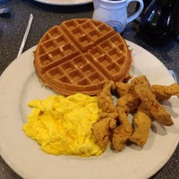 Photo taken at Thumbs Up Diner by Scott P. on 1/26/2019
