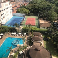 รูปภาพถ่ายที่ Hilton Yaounde โดย 🙋‍♂️ เมื่อ 1/21/2022