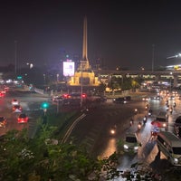 Photo taken at BTS Victory Monument (N3) by bbaitoeyyp on 5/26/2023