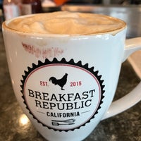 Photo taken at Breakfast Republic by Lulu on 11/26/2017