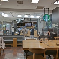 Photo taken at Starbucks by Rubber B. on 10/22/2021