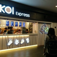 Photo taken at KOI Express Cafè by Rubber B. on 10/9/2016