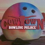 10/9/2014にCowtown Bowling PalaceがCowtown Bowling Palaceで撮った写真