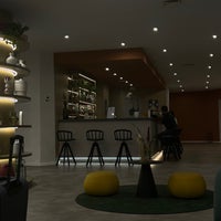 รูปภาพถ่ายที่ Holiday Inn Rome - Aurelia โดย ✨ เมื่อ 9/29/2022