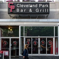 Foto tirada no(a) Cleveland Park Bar and Grill por Cleveland Park Bar and Grill em 5/18/2017