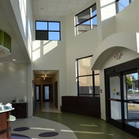 veterinary specialty and emergency care