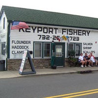 10/10/2014 tarihinde Keyport Fisheryziyaretçi tarafından Keyport Fishery'de çekilen fotoğraf