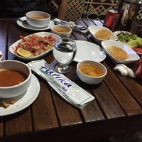 Das Foto wurde bei Malatya Patika Restaurant von Furkan N. am 6/20/2015 aufgenommen