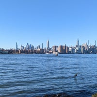 Photo taken at East River Park by Davidson F. on 10/29/2022