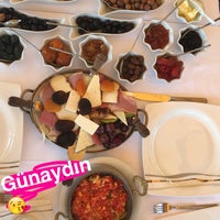 Das Foto wurde bei Kuşlu Konak von Elçin K. am 9/16/2016 aufgenommen