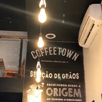 Photo taken at Coffeetown by Marcelo Garuli on 2/14/2019