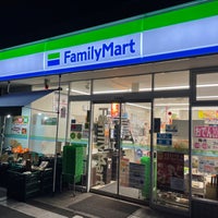 Photo taken at FamilyMart by 子連れひつじ on 11/26/2021