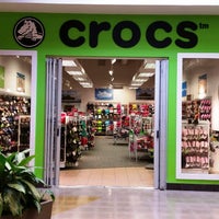 crocs cookstown