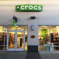 crocs philadelphia premium outlets