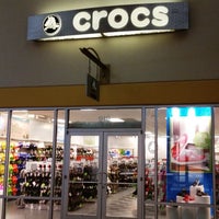 crocs galleria mall