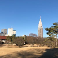 Photo taken at 西参道 by ばくりんこ☆ on 12/30/2018