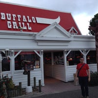 Photo taken at Buffalo Grill by Janusz M. on 10/19/2014